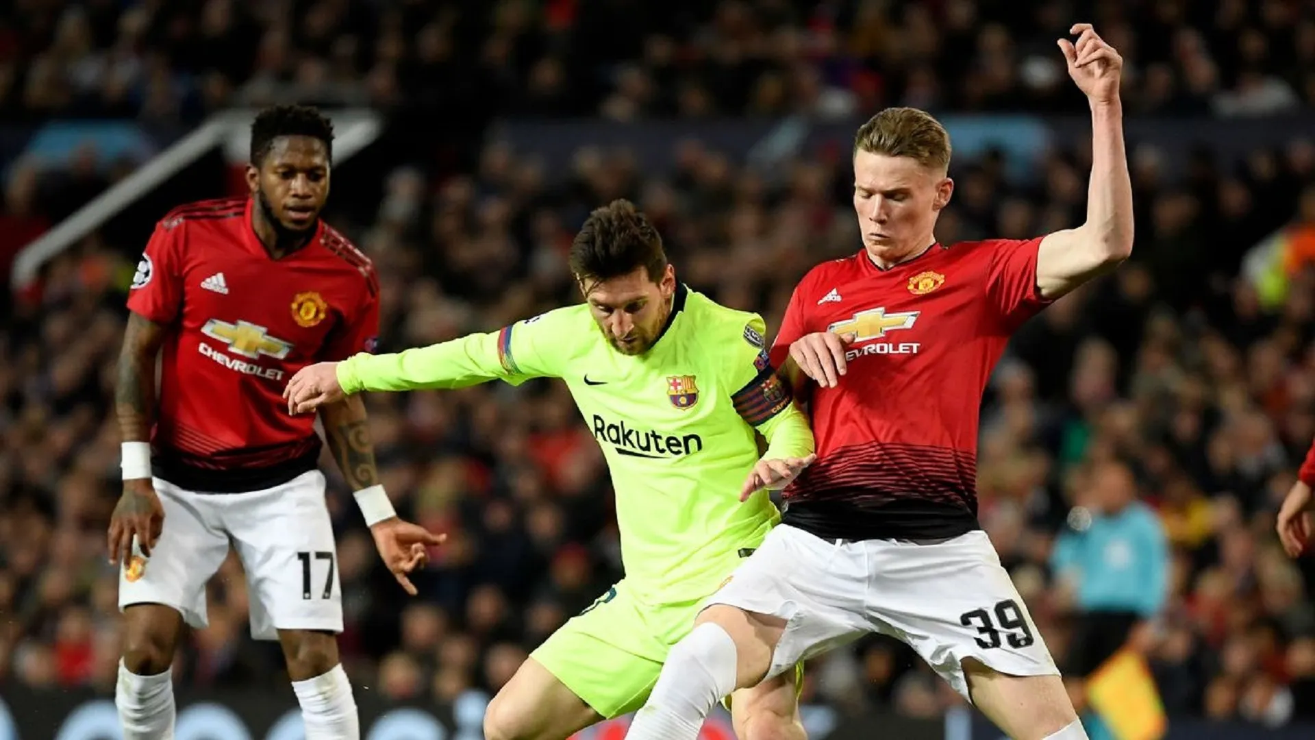 Antony strikes as Man United fight back to sink Barca