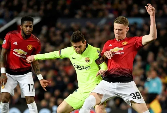 Antony strikes as Man United fight back to sink Barca